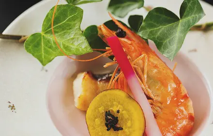 写真:会席料理一例